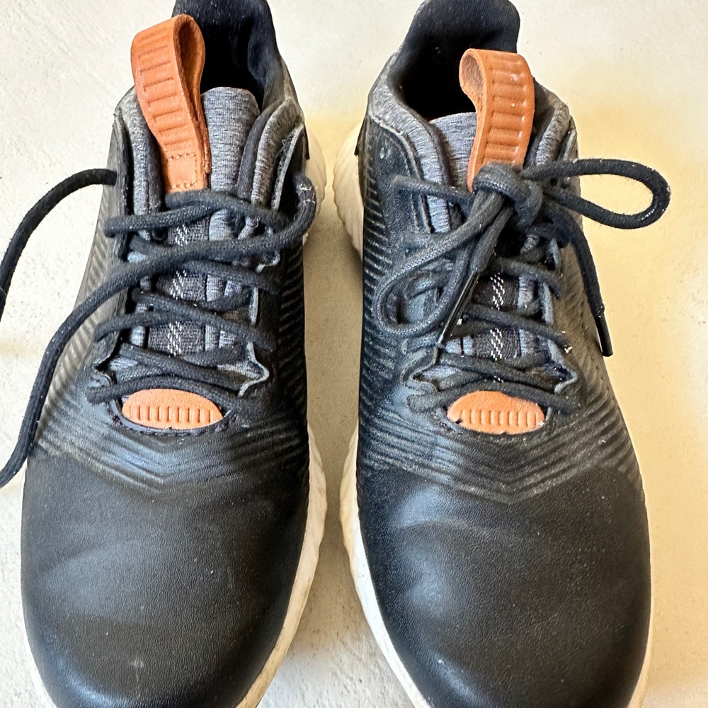 Black and Gray Youth Athletic Golf Shoes